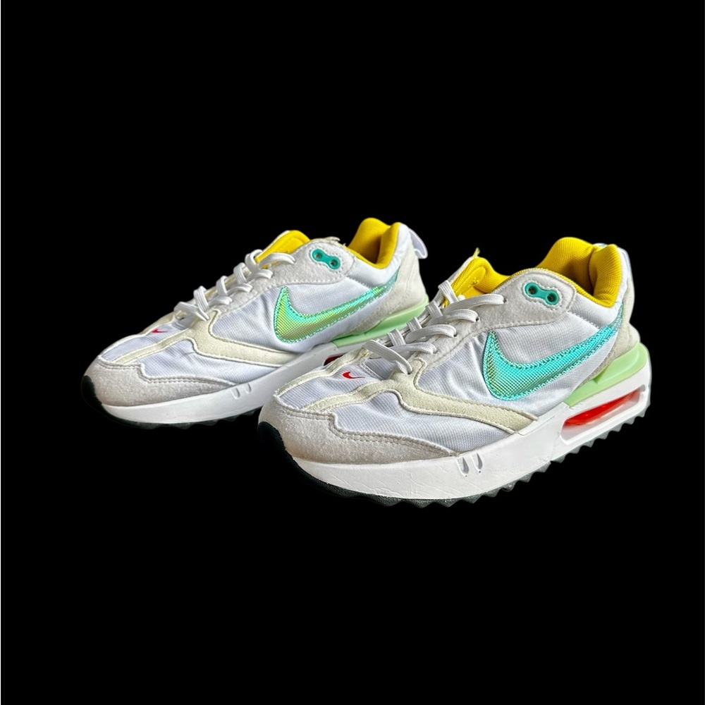 Women’s Nike Air Max Dawn White Mint Foam size 7.5